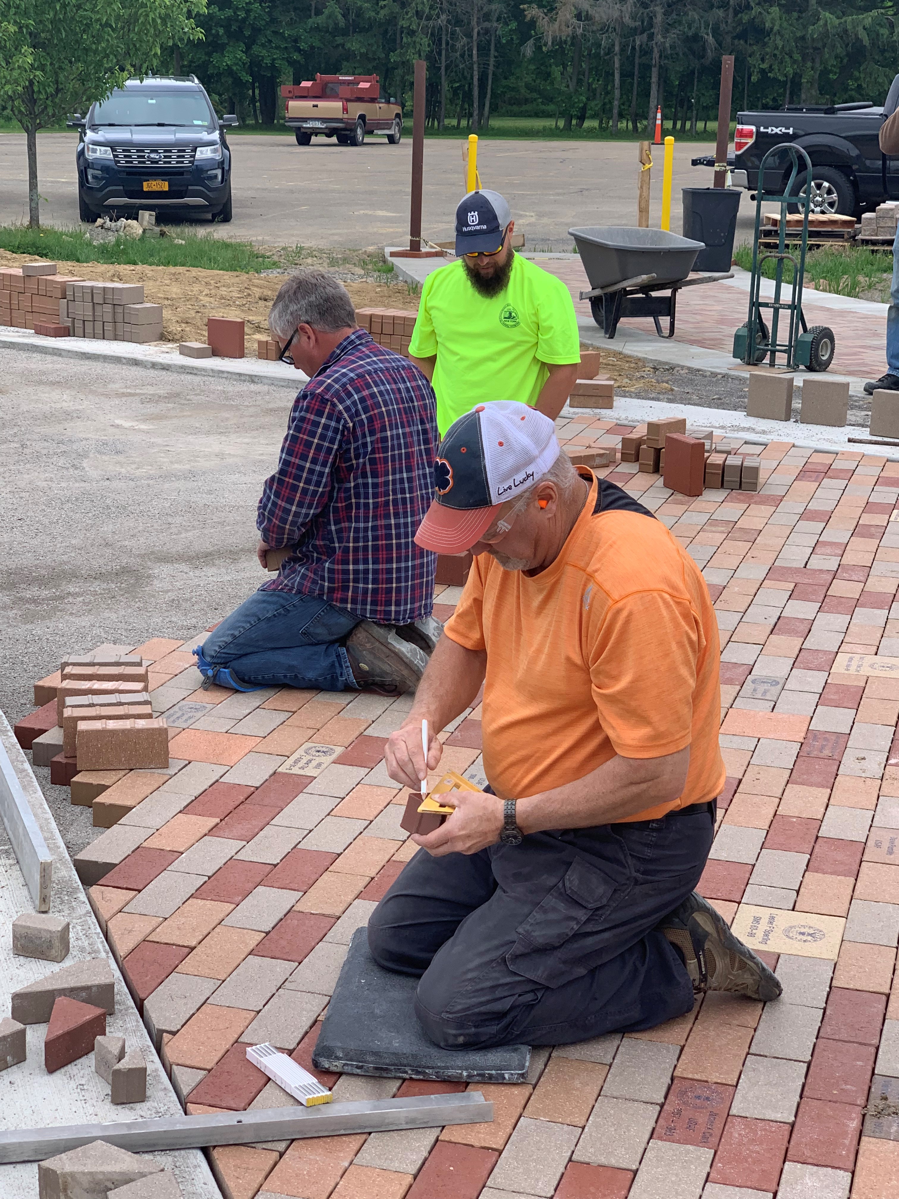 New York Contractors ‘Boost Pay, Benefits To Fight Labor Shortages’