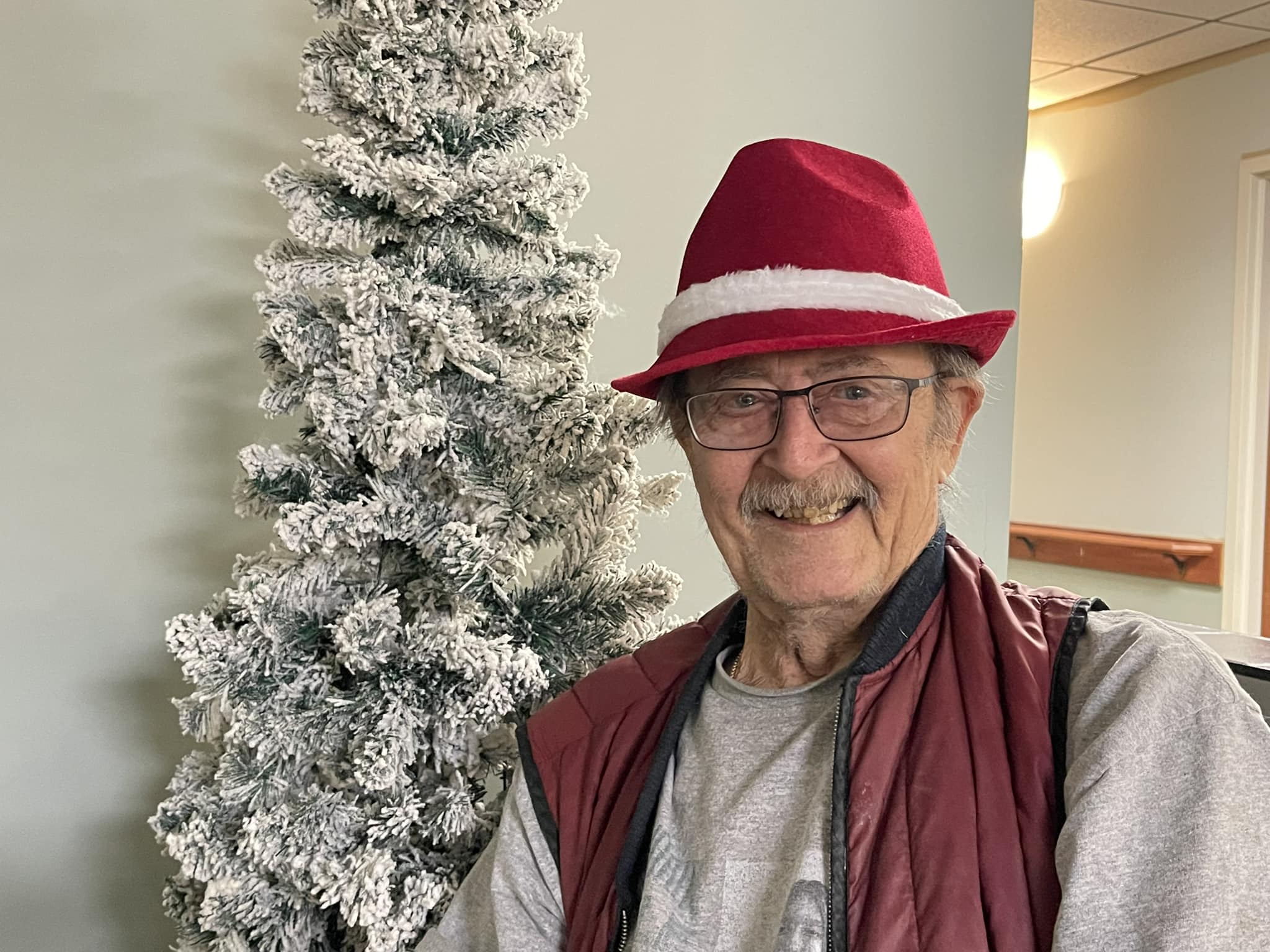 Know A Union Friend Who Now Lives In Assisted Living?  How About Reaching Out And Visiting Them This Holiday Season?  ‘It Could Be One Of The Greatest Gifts You Give This Christmas - Or At Any Time, For That Matter’