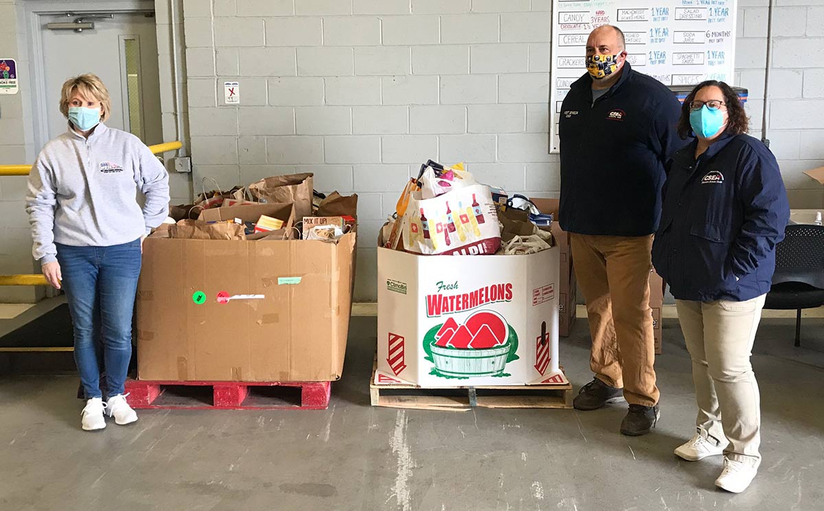 ‘It Doesn’t Matter’ If You Belong To NYSUT Or CSEA - ‘Union Means Family:’ West Seneca Teachers & SRPs ‘Team Up’ For Food Drive