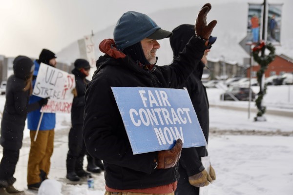 Communications Workers Of America-Represented Ski Patrollers In Utah Win New Contract, End Their Strike At Park City Mountain 