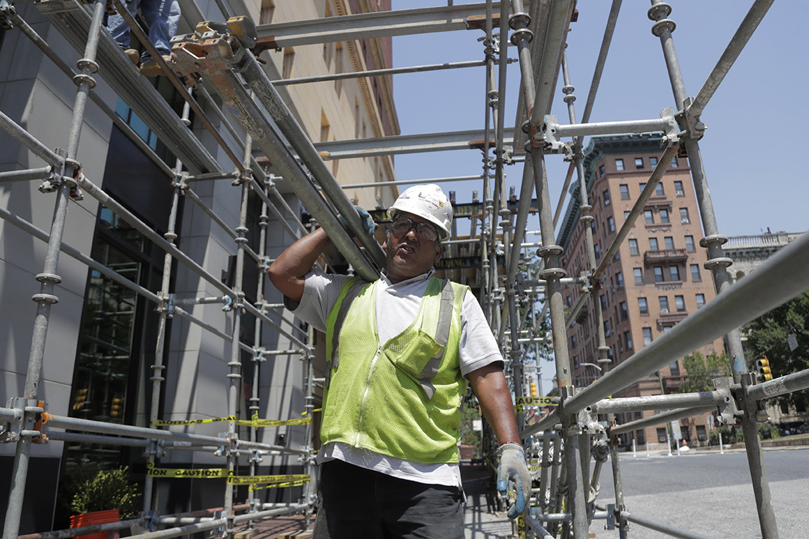 Construction Workers ‘Prepare To Battle’ Former Ally Trump - A ‘Powerful’ Union Group ‘Uneasy’ About A Labor Department Apprenticeship Proposal Has 