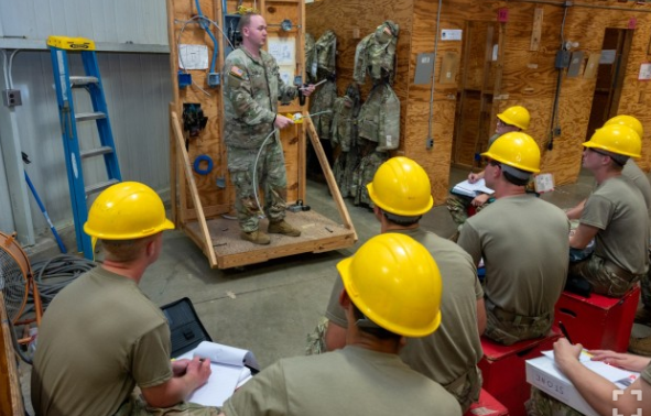 Fort Leonard Wood’s Interior Electrician Training ‘Serves As Conduit To Lifelong Career’