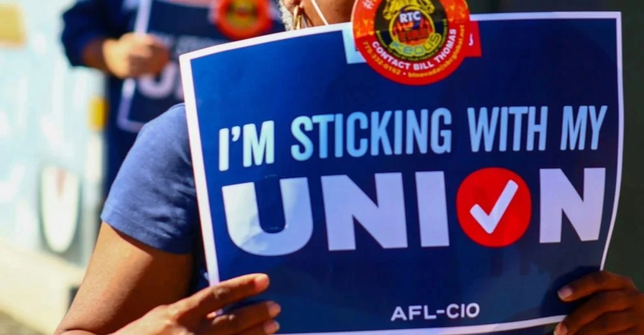 Trump & His GOP ‘Move To Abolish Federal Worker Unions - Entirely’