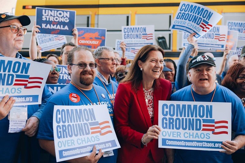 NYSUT Launches Statewide ‘Common Ground Over Chaos’ Bus Tour In Countdown To Election Day