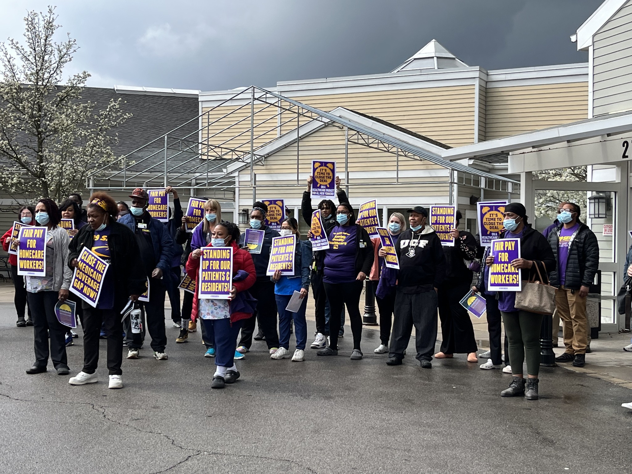 1199 SEIU-Represented Weinberg Campus Workers ‘Demand’ NYS ‘Invest In’ Health Care - New Polling Shows Such An Investment ‘Is Widely Supported’ As Caregivers ‘Also Demand Passage Of A Budget That’s In Tune With New Yorkers’ Priorities’