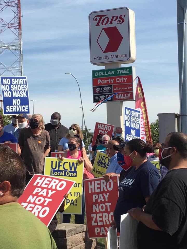 “Hero Pay - Not Zero Pay” & “No Shirt, No Shoes, No Mask - NO SERVICE!” - UFCW-Represented Tops Friendly Market Grocery Store Workers Take Their COVID Concerns To The General Public, Asks Management ‘To Do The Right Thing By Them’