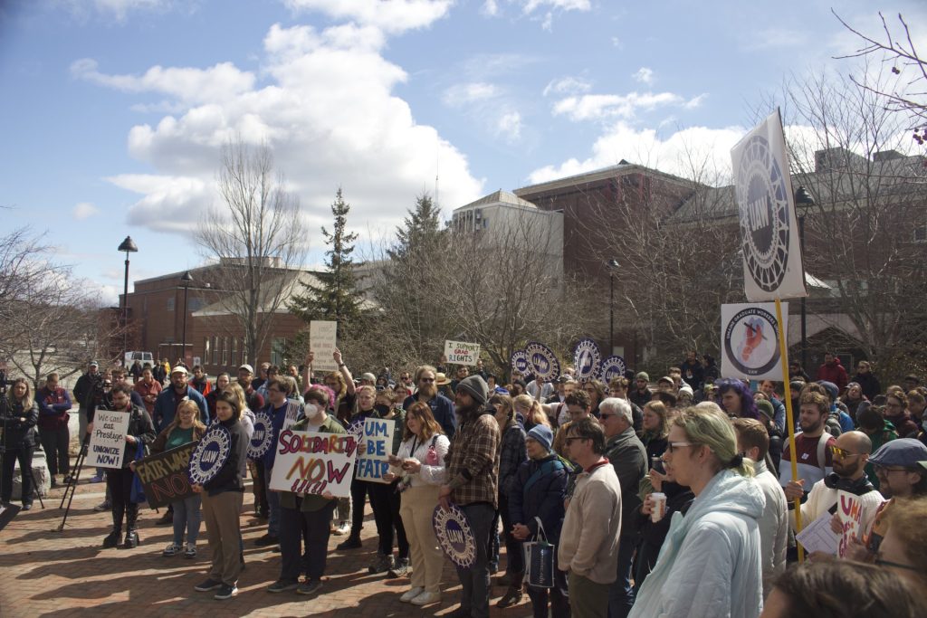 1,000 University of Maine Graduate Workers Want To ‘Go Union’ With The UAW  